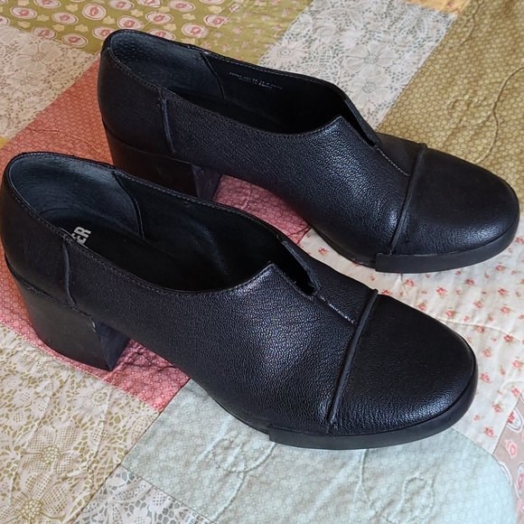 Camper Chunky Heel Shoe